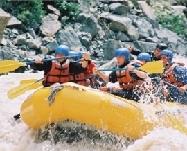 שייט קיאקים בנהר הירדן